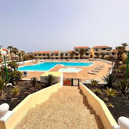 Puskas Apartman Costa De Antigua Εξωτερικό φωτογραφία