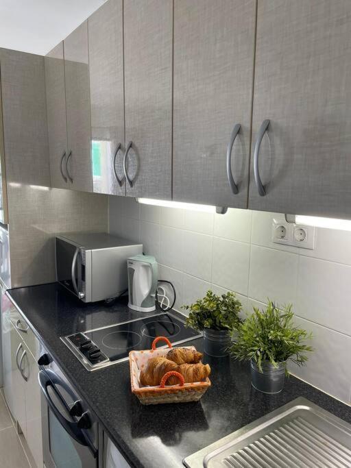 Puskas Apartman Costa De Antigua Εξωτερικό φωτογραφία